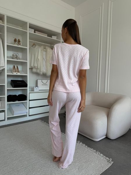 Жіночий піжамний комплект штани та футболка Rose Amour, блідо-рожевий SetPH1517L/XL фото